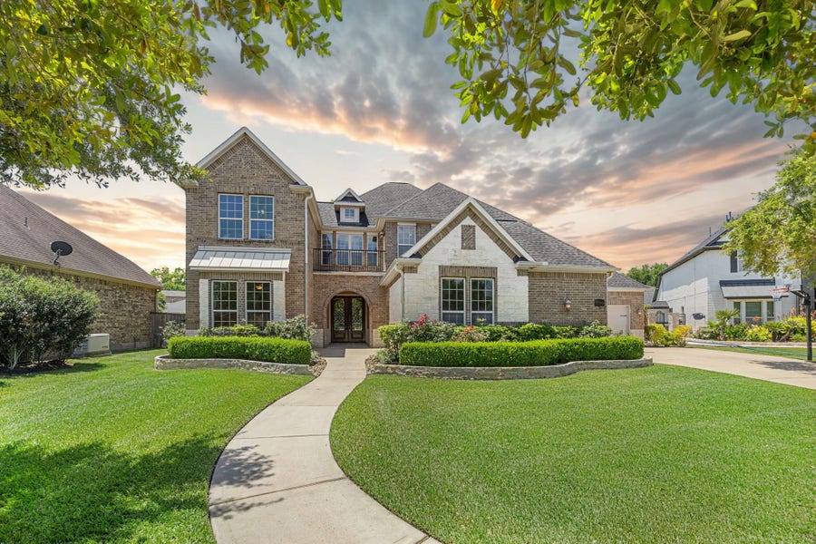 Property photo for 32210 Waterford Crest Lane, Fulshear, TX