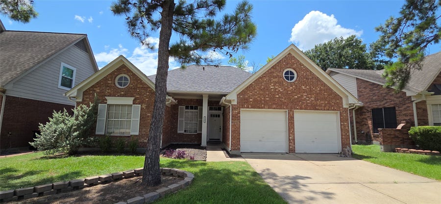 Property photo for 15407 Chestnut Falls Drive, Cypress, TX