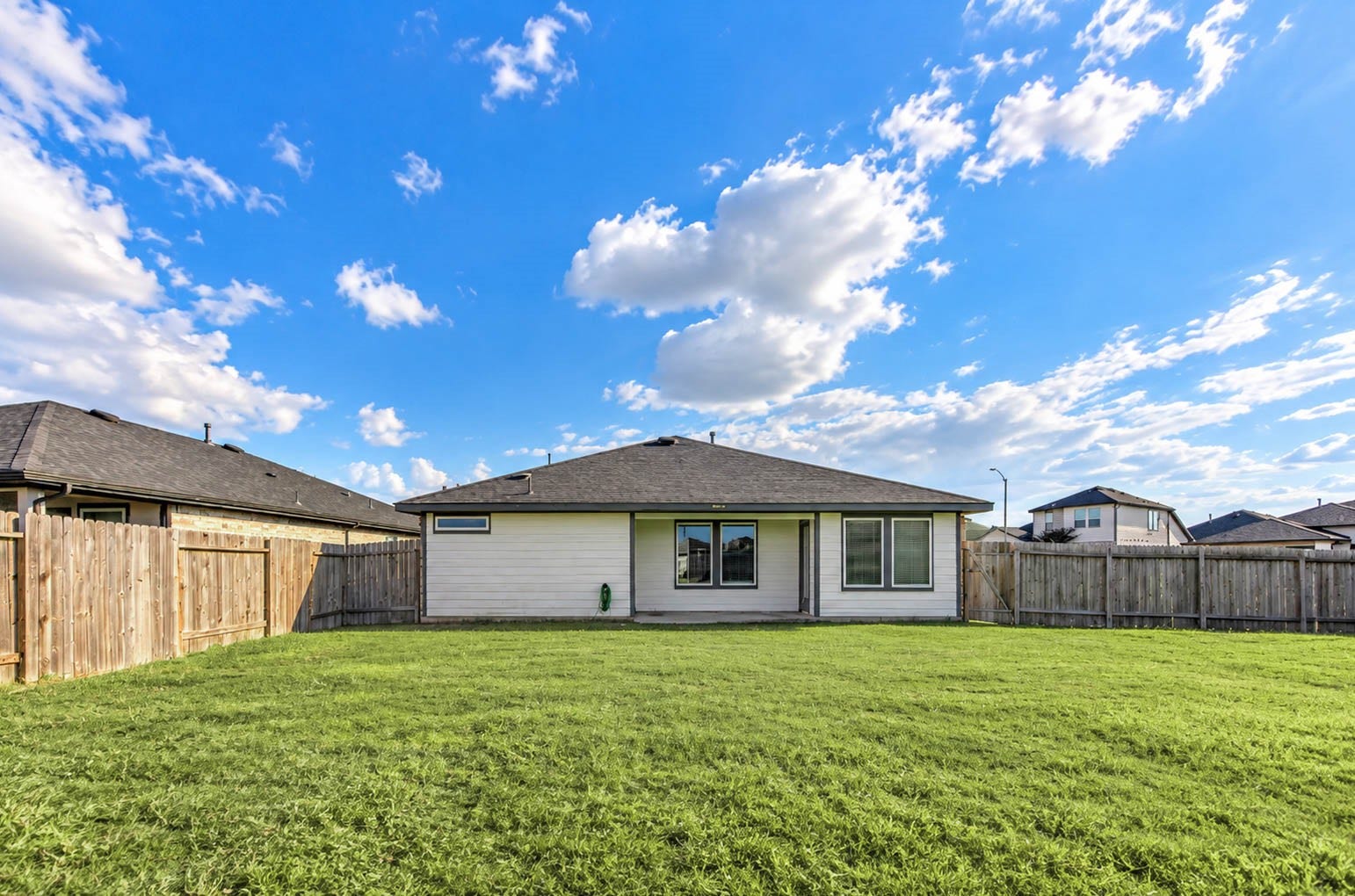 28918 York Beach Lane, Fulshear, TX 77494 28918 York Beach Lane, Fulshear, TX 77494