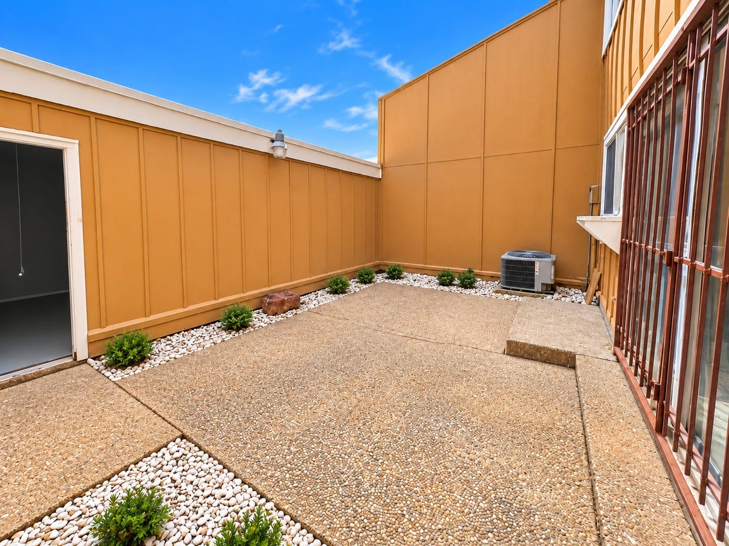 6167 Dryad Drive, Houston, TX 77035 Staged with plants to show potential