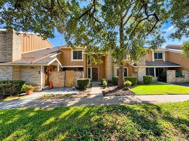 6167 Dryad Drive, Houston, TX 77035 6167 Dryad Drive, Houston, TX 77035
