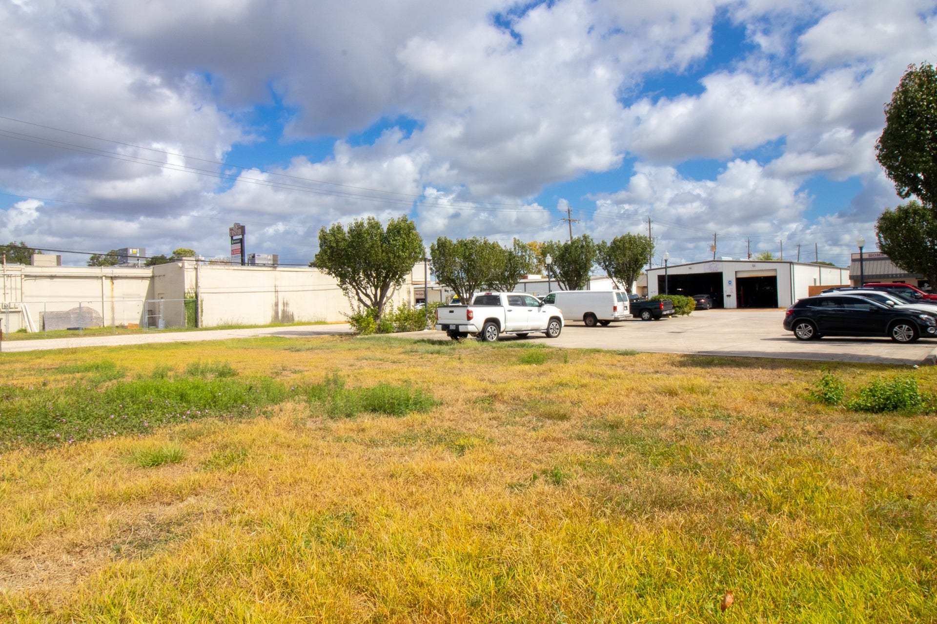 2408-2409 S Park Avenue, Pearland, TX 77581 2408-2409 S Park Avenue, Pearland, TX 77581