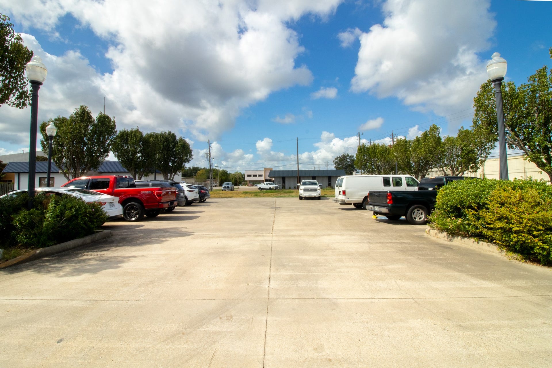 2408-2409 S Park Avenue, Pearland, TX 77581 2408-2409 S Park Avenue, Pearland, TX 77581