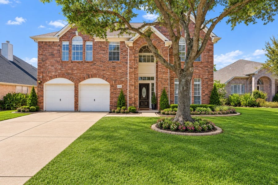 Property photo for 4122 Roaring Trail Drive, Fresno, TX