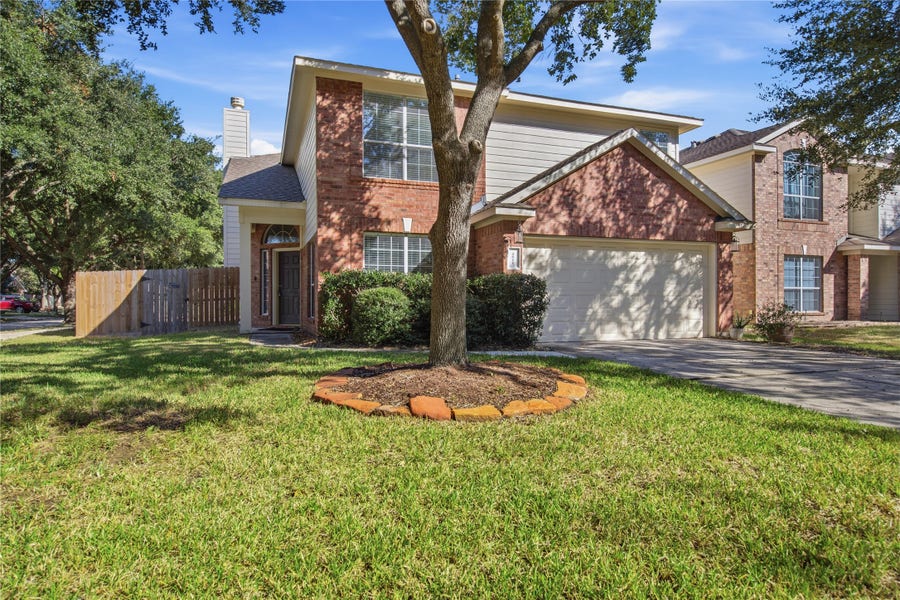 Property photo for 2511 Braley Park Lane, Conroe, TX