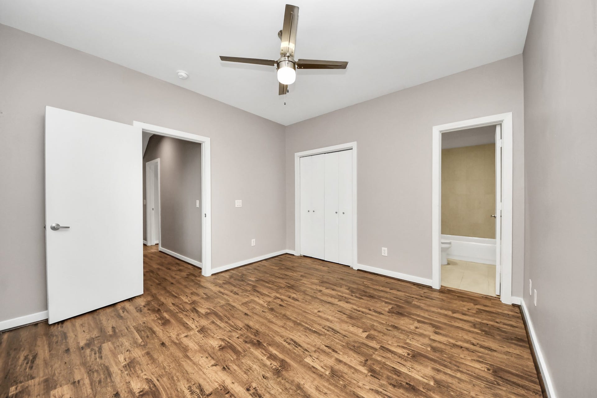 1112 Columbus Street, #B, Houston, TX 77019 1112 Columbus Street, #B, Houston, TX 77019