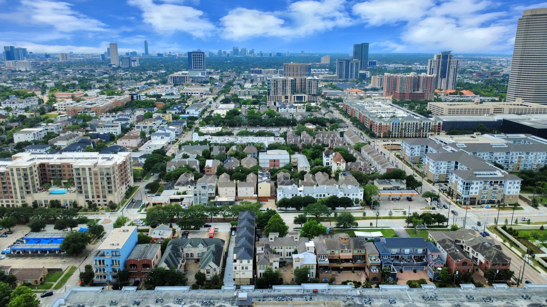 1112 Columbus Street, #B, Houston, TX 77019 1112 Columbus Street, #B, Houston, TX 77019