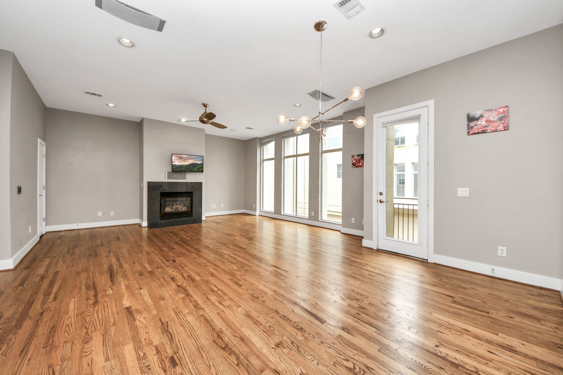1112 Columbus Street, #B, Houston, TX 77019 1112 Columbus Street, #B, Houston, TX 77019