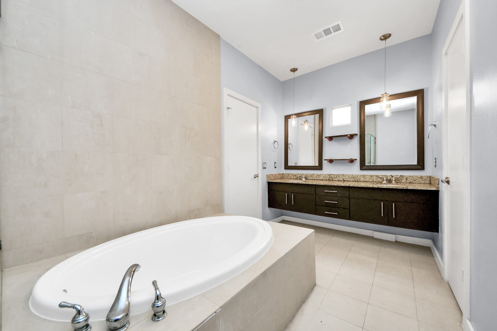 1112 Columbus Street, #B, Houston, TX 77019 1112 Columbus Street, #B, Houston, TX 77019