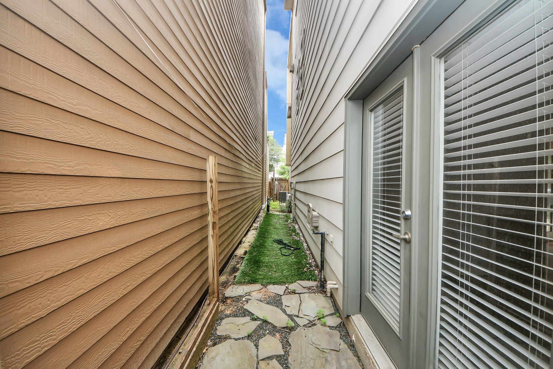 1112 Columbus Street, #B, Houston, TX 77019 1112 Columbus Street, #B, Houston, TX 77019