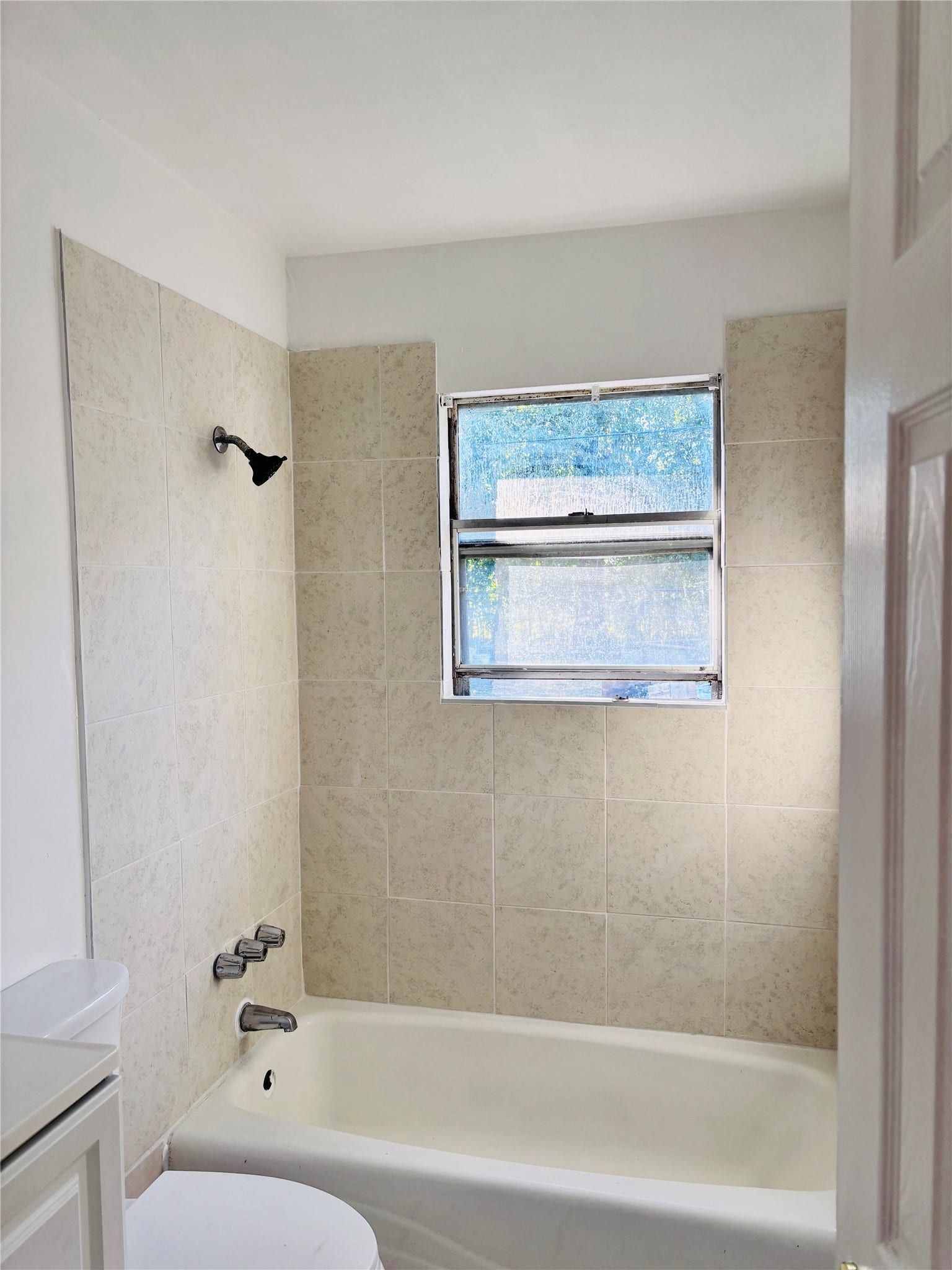 1802 Debeney Drive, Houston, TX 77039 Full Bathroom. Newly remodeled