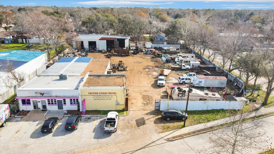 Property photo for 10202 Fulton St Street, Houston, TX