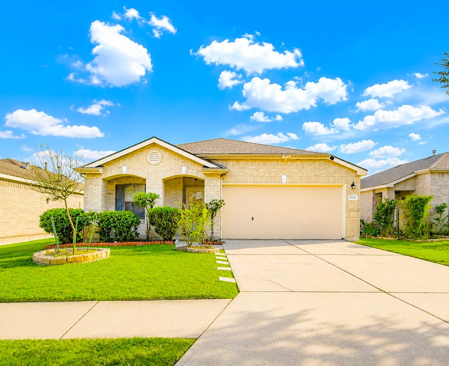Property photo for 15639 Western Skies Drive, Houston, TX