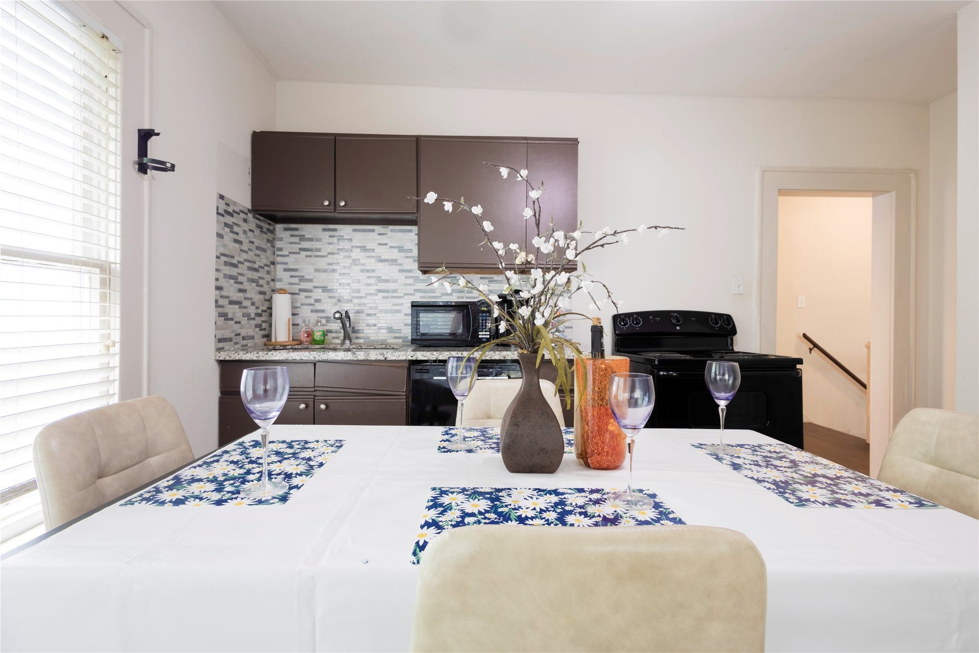 2509 Whitney Street, #B, Houston, TX 77006 2509 Whitney Street, #B, Houston, TX 77006
