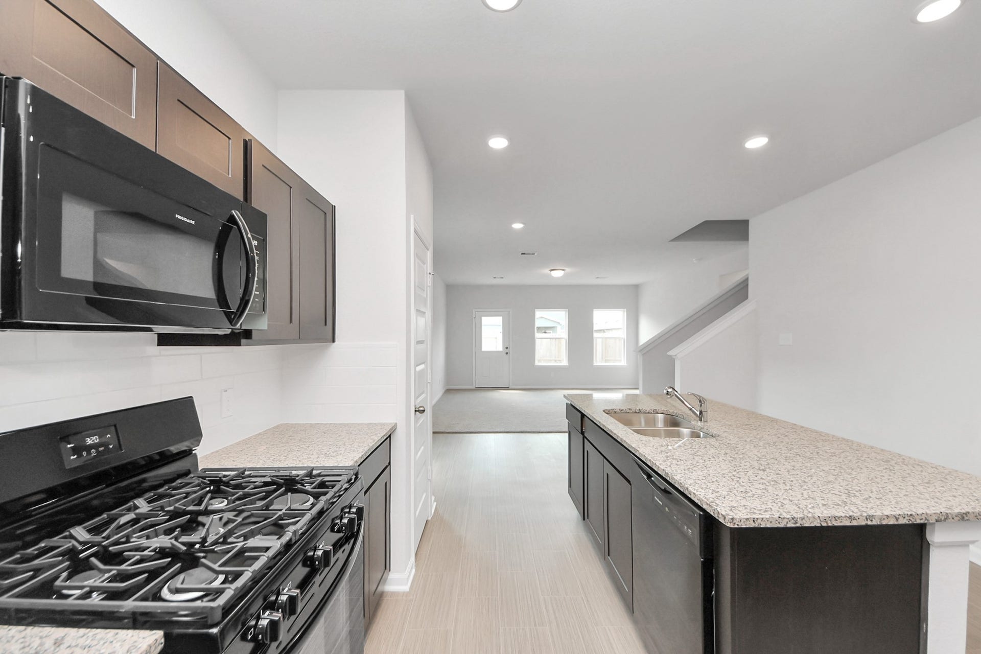 2715 Crested Creek Lane, Richmond, TX 77406 2715 Crested Creek Lane, Richmond, TX 77406
