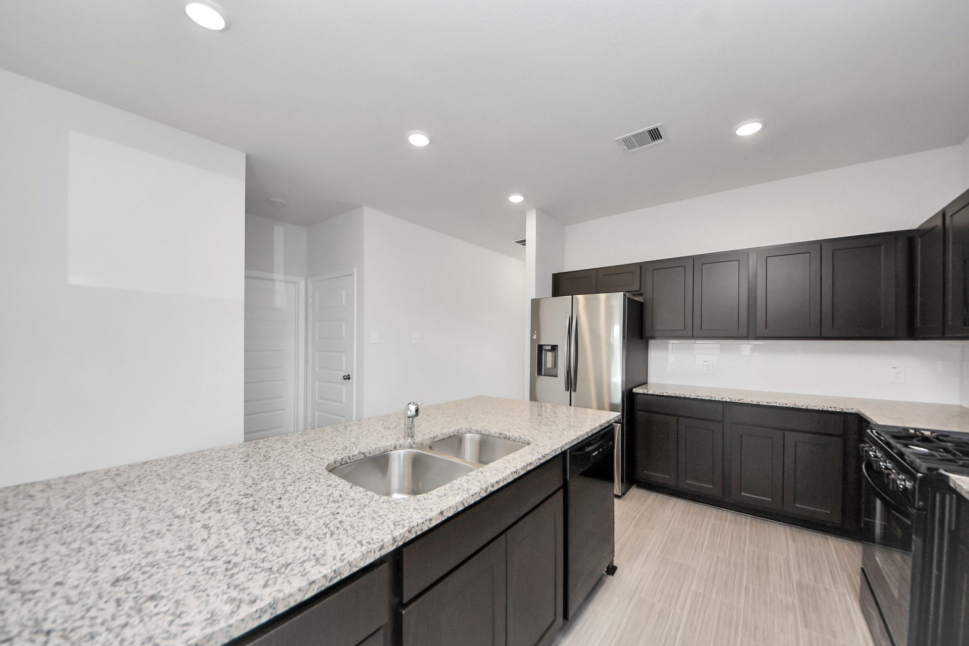 2715 Crested Creek Lane, Richmond, TX 77406 2715 Crested Creek Lane, Richmond, TX 77406