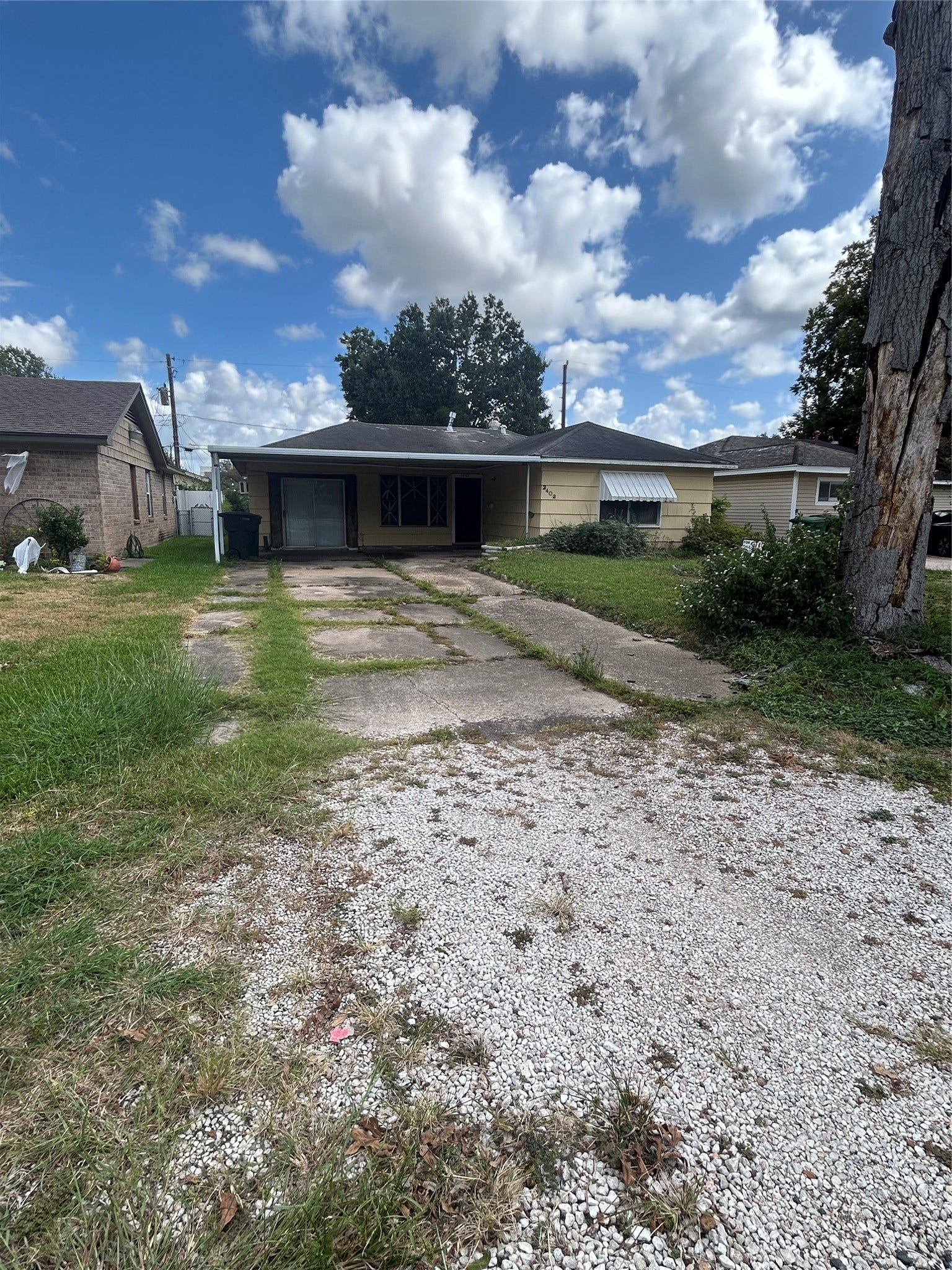 2402 Reinerman Street, Houston, TX 77007 2402 Reinerman Street, Houston, TX 77007