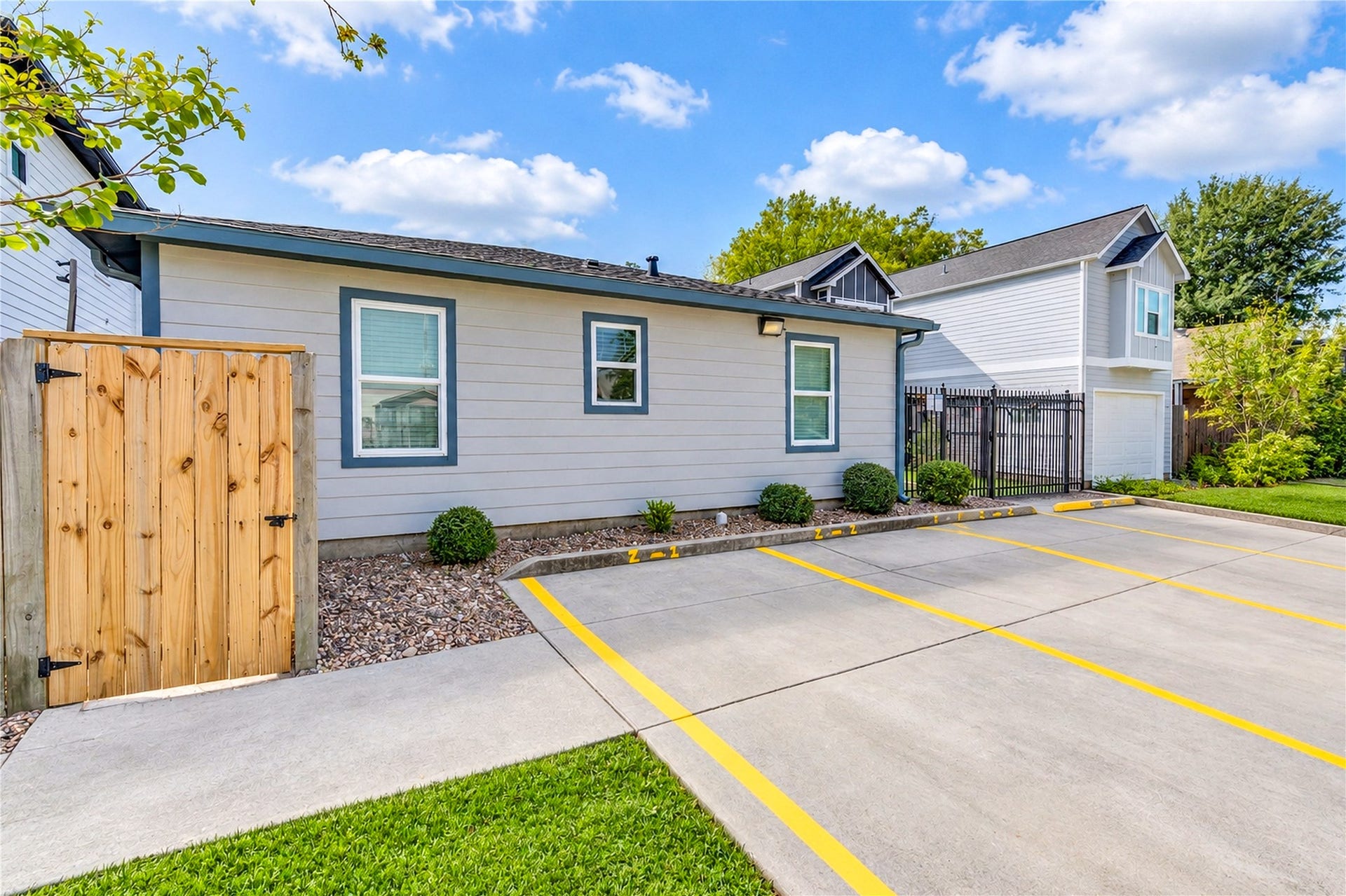 3114 Wentworth Street, #1, Houston, TX 77004 3114 Wentworth Street, #1, Houston, TX 77004
