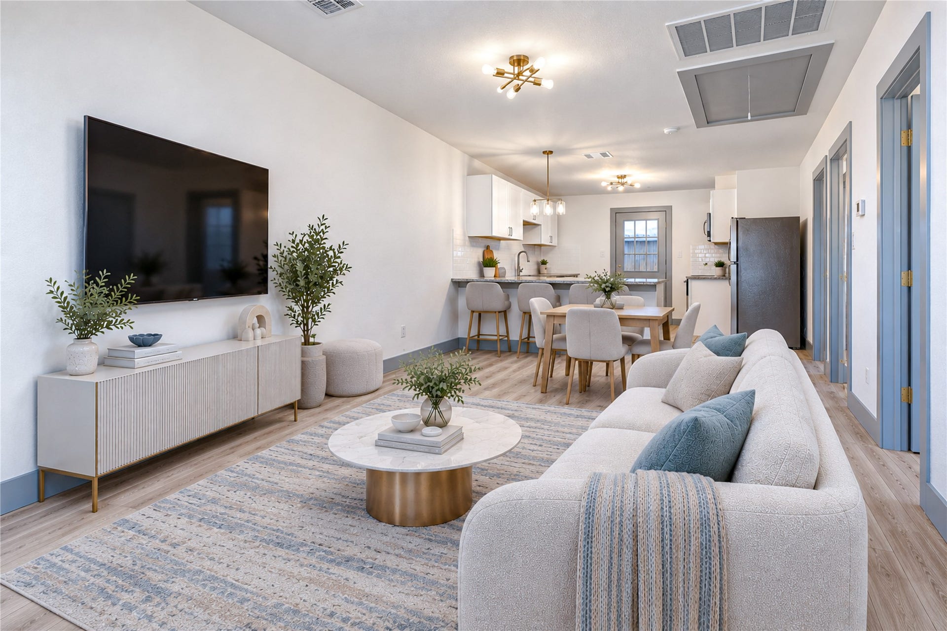 3114 Wentworth Street, #1, Houston, TX 77004 Virtual Staging.