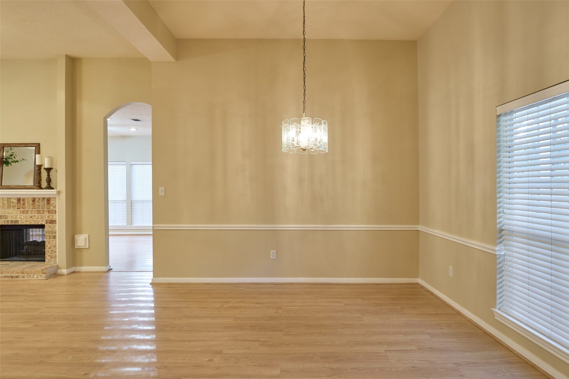 12 Timber Lane, Conroe, TX 77384 12 Timber Lane, Conroe, TX 77384