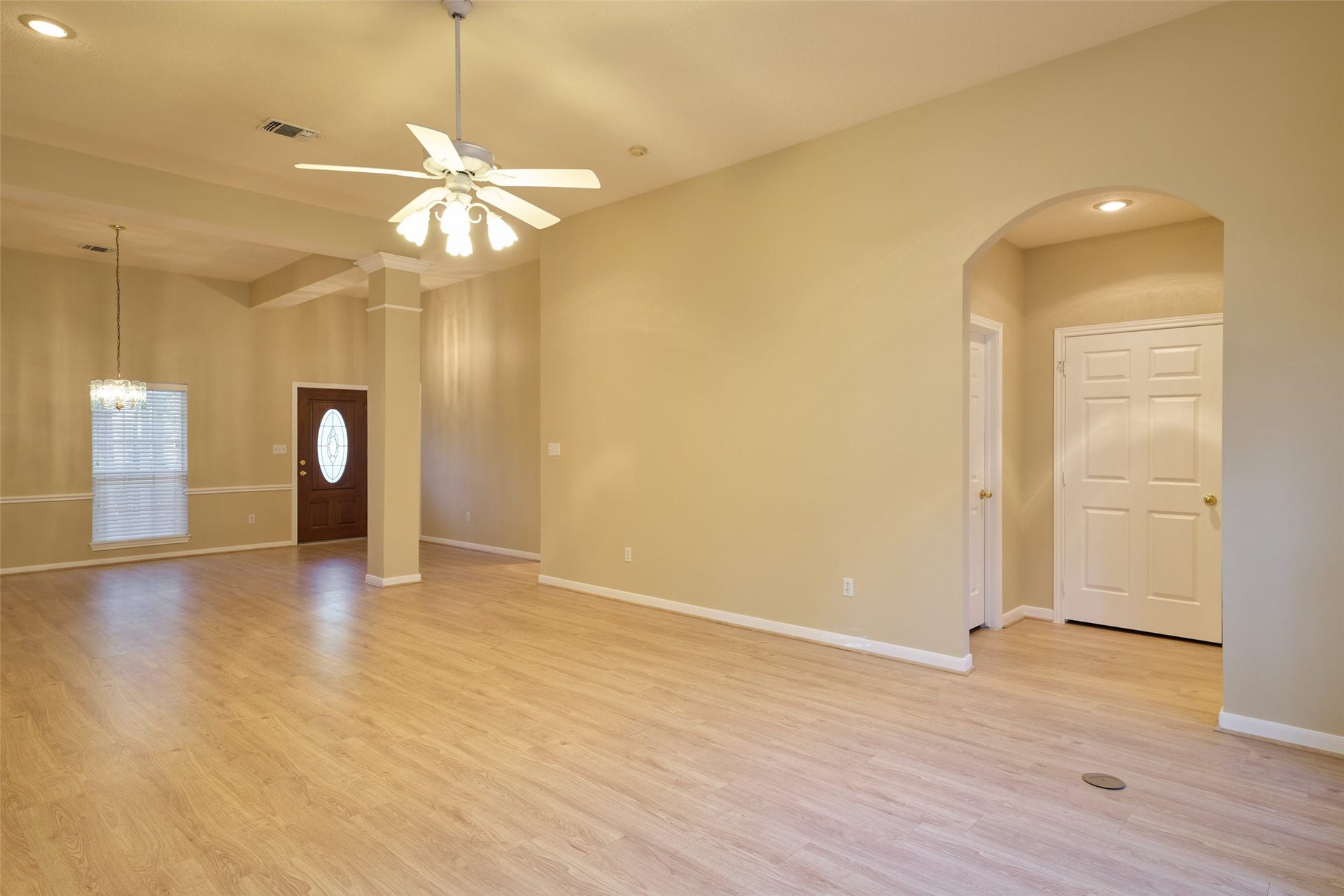12 Timber Lane, Conroe, TX 77384 12 Timber Lane, Conroe, TX 77384