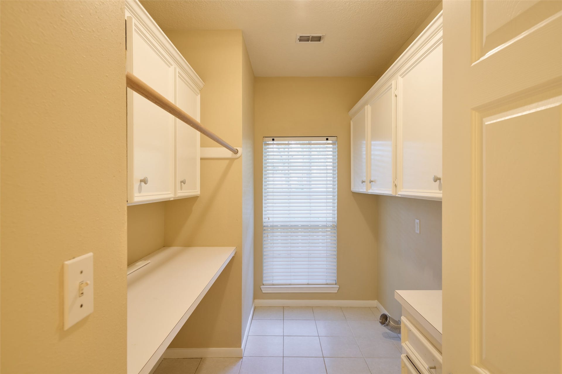 12 Timber Lane, Conroe, TX 77384 12 Timber Lane, Conroe, TX 77384