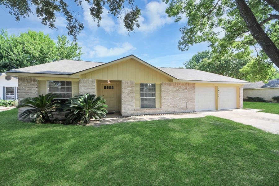 Property photo for 14218 Cornelia Drive, Cypress, TX