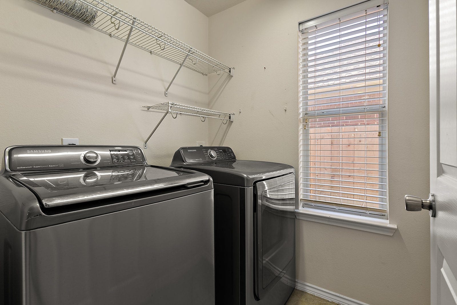 5818 Kenwood, Missouri City, TX 77459 5818 Kenwood, Missouri City, TX 77459