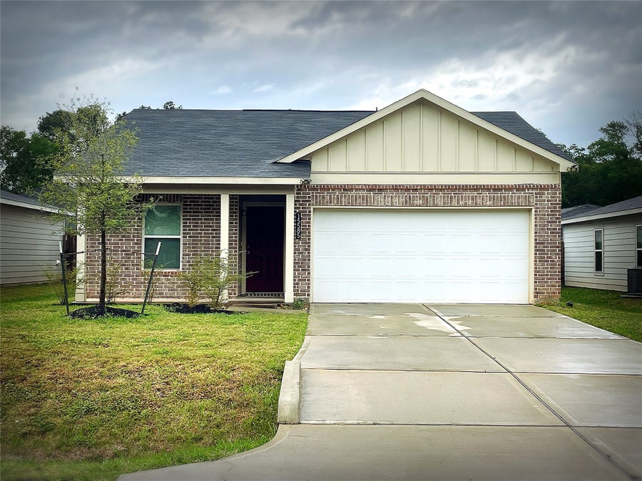 Property photo for 15585 Briar Forest Drive, Conroe, TX