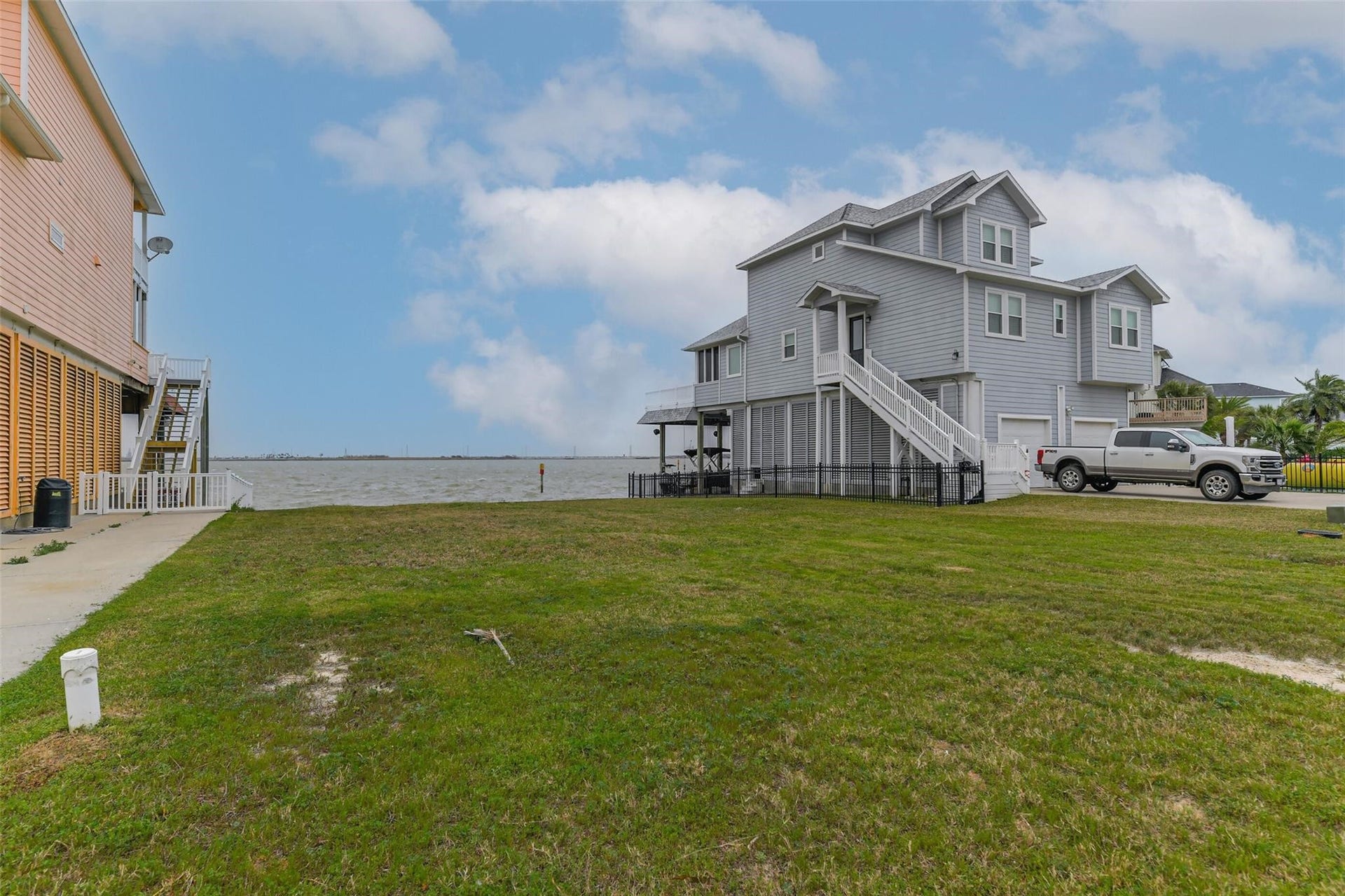 1618 Windsong Way, Tiki Island, TX 77554 1618 Windsong Way, Tiki Island, TX 77554