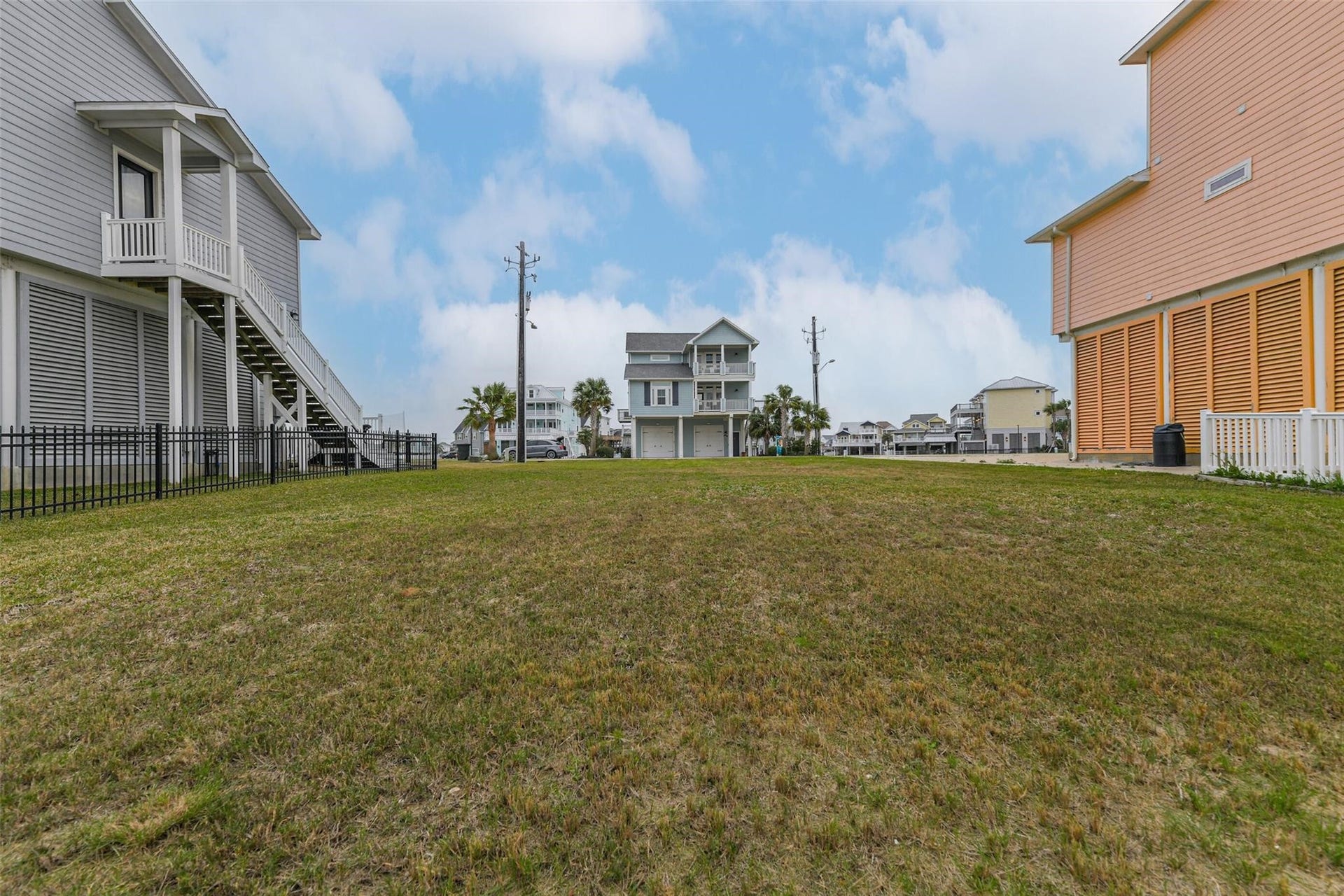 1618 Windsong Way, Tiki Island, TX 77554 1618 Windsong Way, Tiki Island, TX 77554