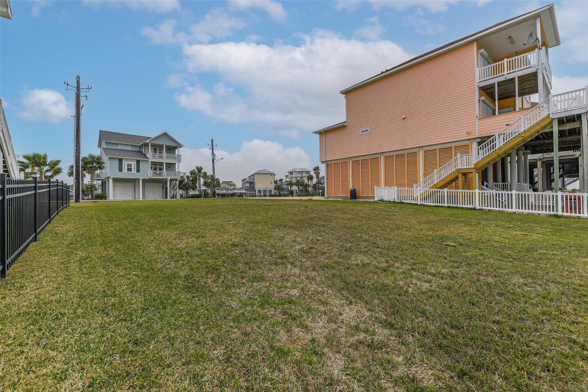 1618 Windsong Way, Tiki Island, TX 77554 1618 Windsong Way, Tiki Island, TX 77554