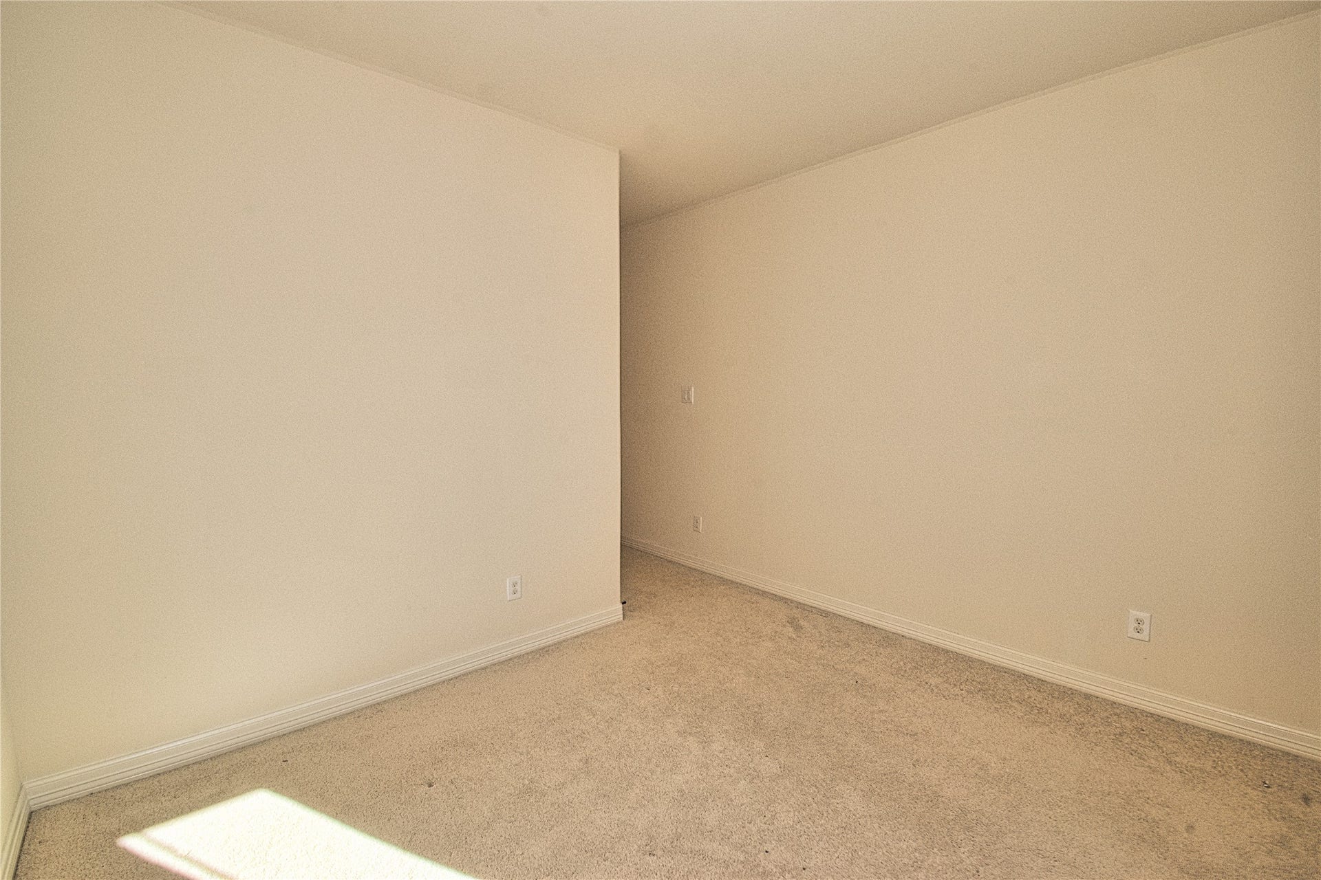 4132 Boardwalk Boulevard, Seabrook, TX 77586 4132 Boardwalk Boulevard, Seabrook, TX 77586