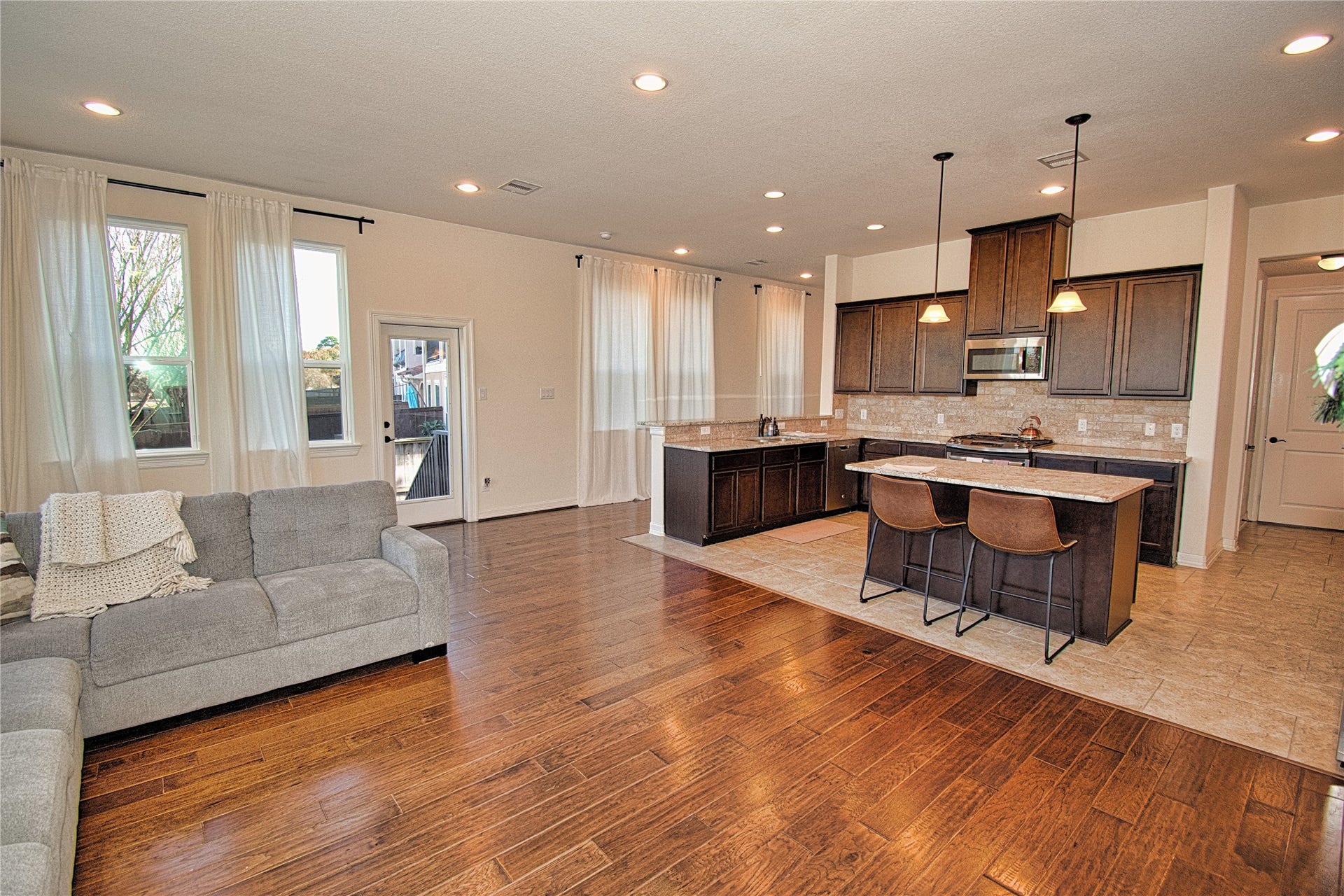4132 Boardwalk Boulevard, Seabrook, TX 77586 4132 Boardwalk Boulevard, Seabrook, TX 77586