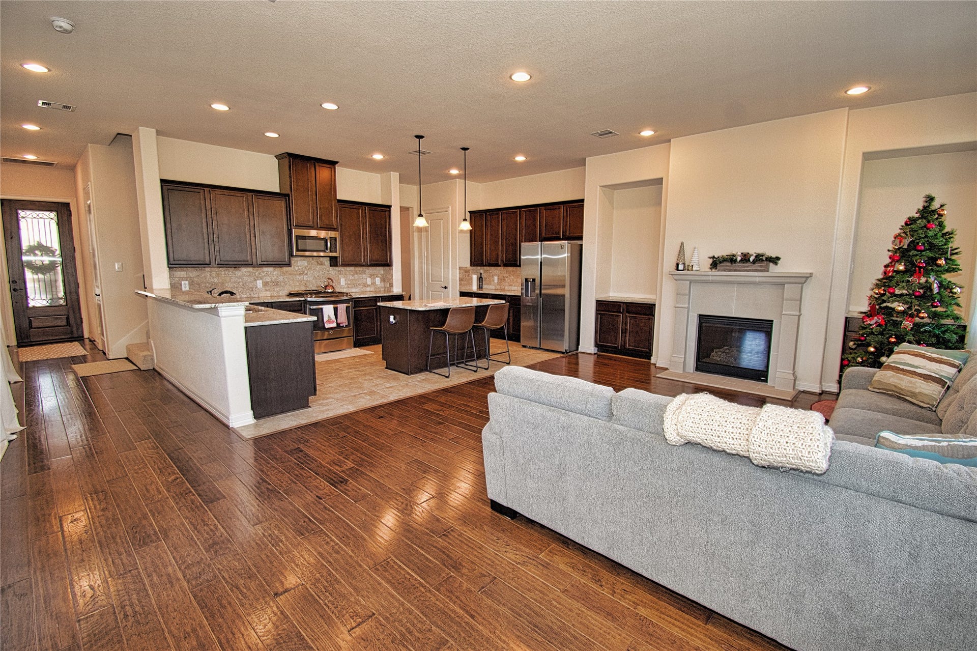 4132 Boardwalk Boulevard, Seabrook, TX 77586 4132 Boardwalk Boulevard, Seabrook, TX 77586