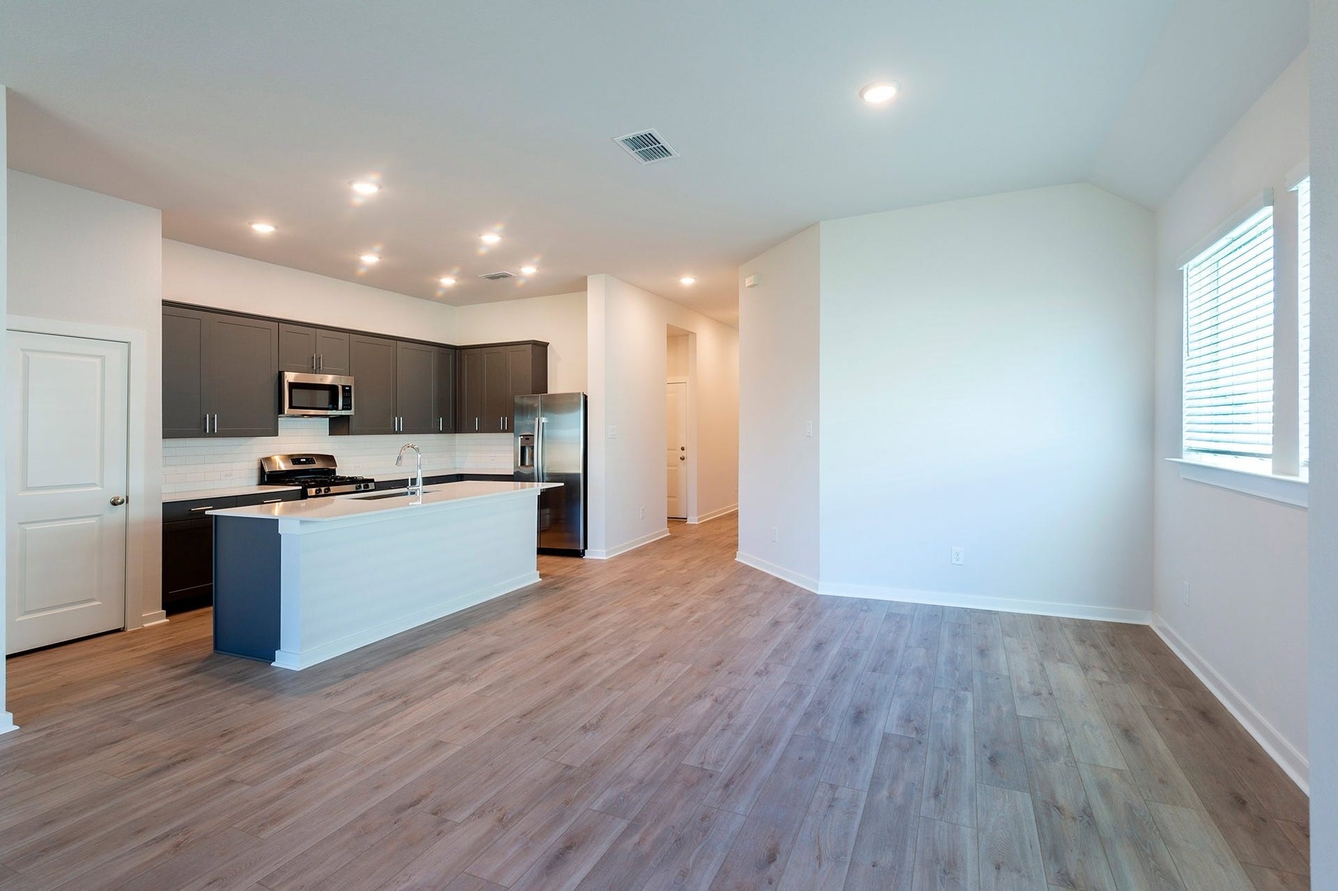 16023 Bishops Cap Way, Cypress, TX 77429 16023 Bishops Cap Way, Cypress, TX 77429
