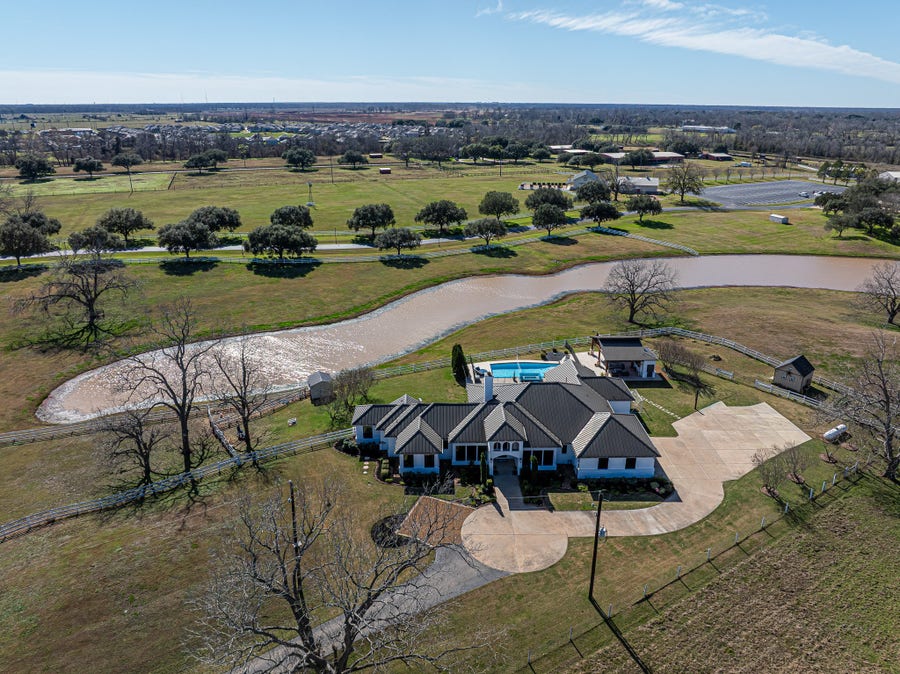 Property photo for 5503 Fm 723 Road, Richmond, TX