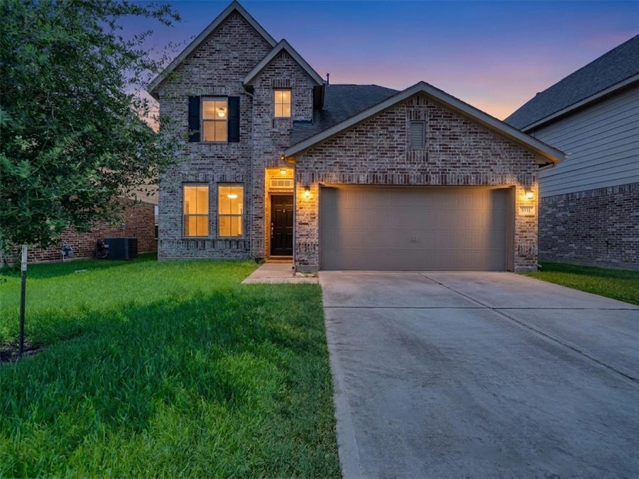 Property photo for 2711 Painted Sunrise Trail, Houston, TX