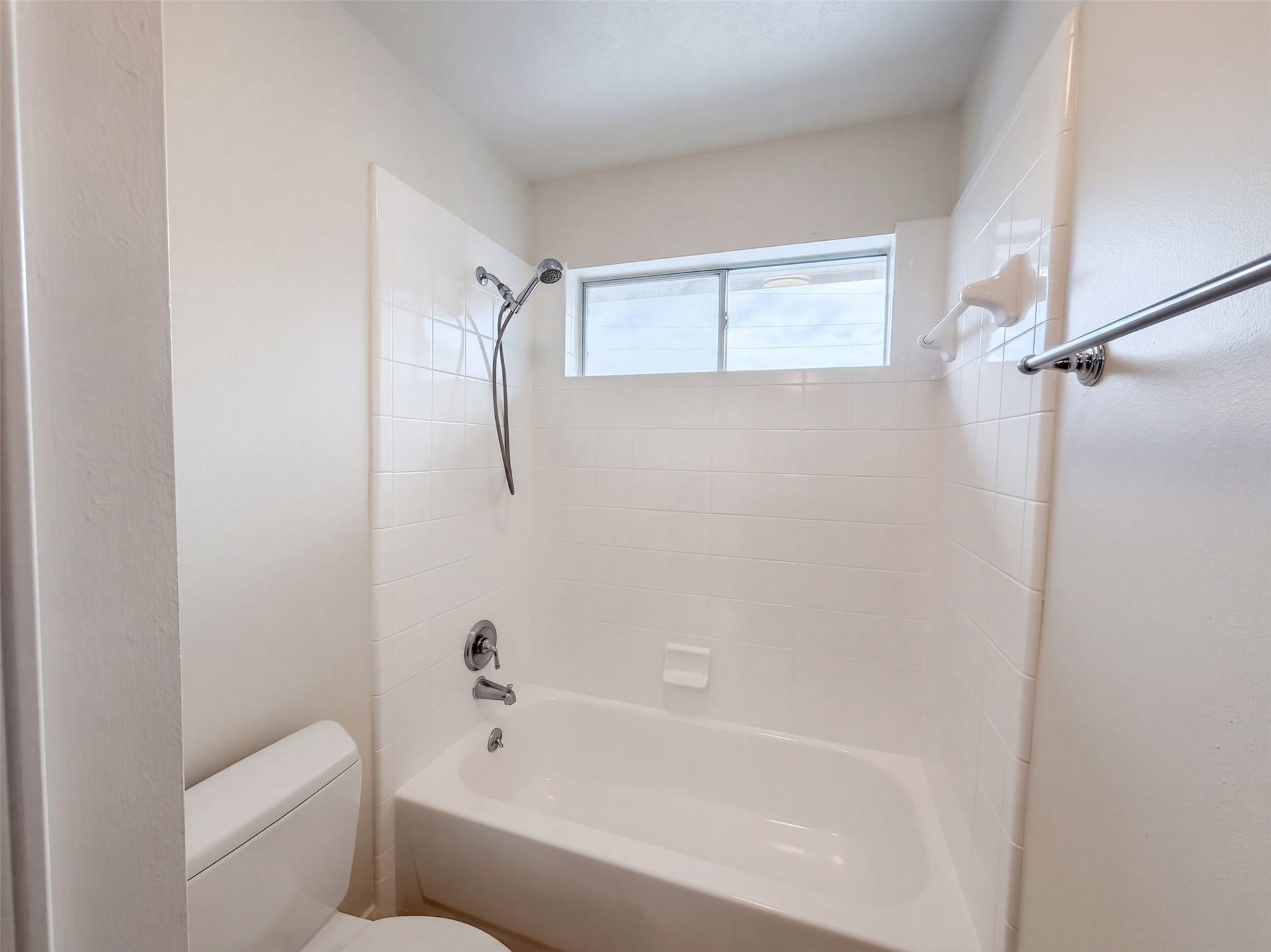 1702 Corona Del Mar Drive, Missouri City, TX 77459 1702 Corona Del Mar Drive, Missouri City, TX 77459