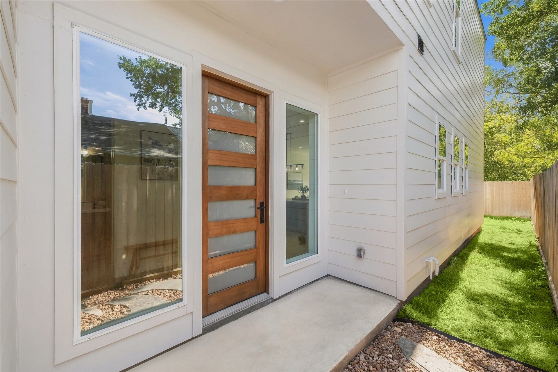 4806 Farmer Street, Houston, TX 77020 4806 Farmer Street, Houston, TX 77020