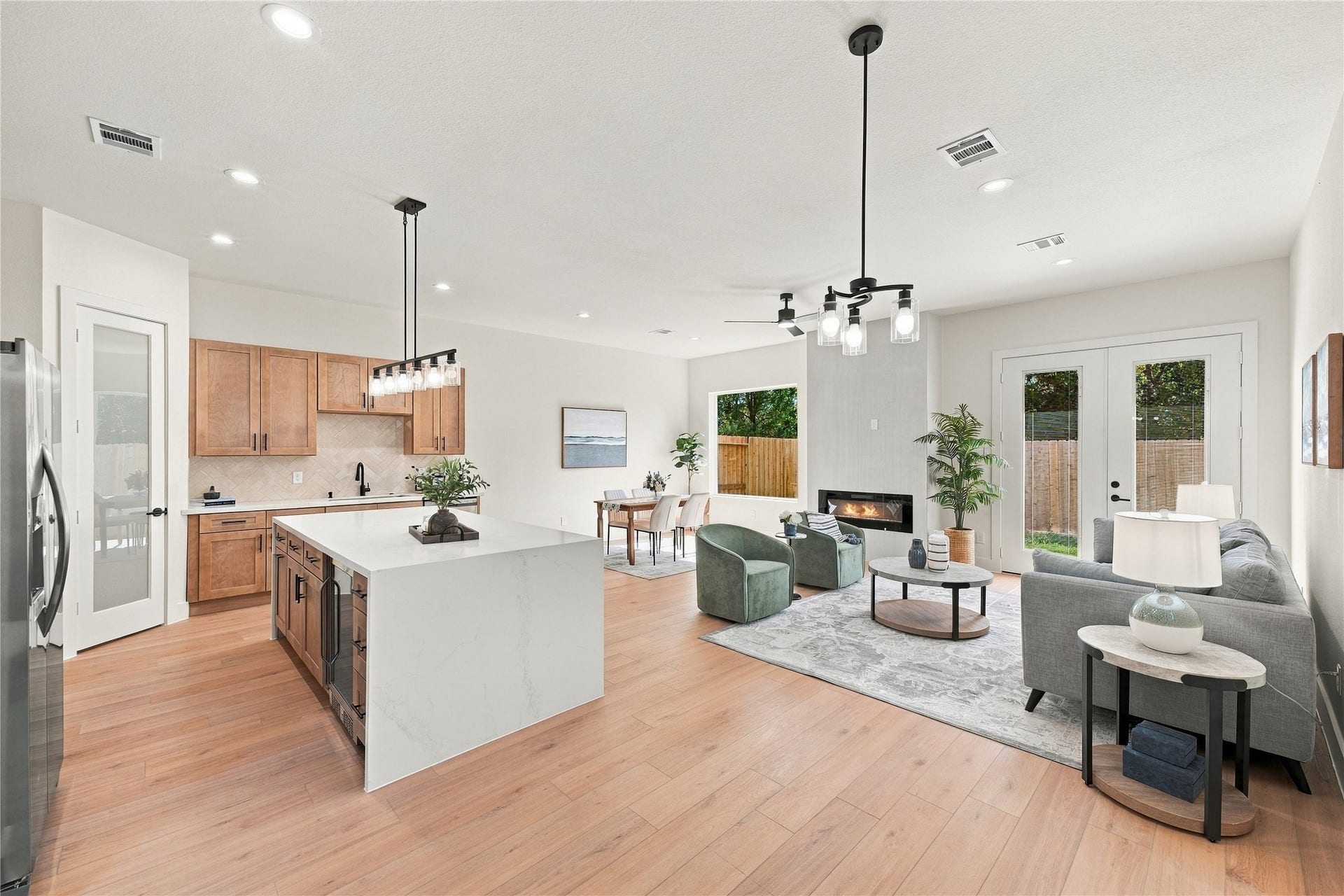 4806 Farmer Street, Houston, TX 77020 4806 Farmer Street, Houston, TX 77020