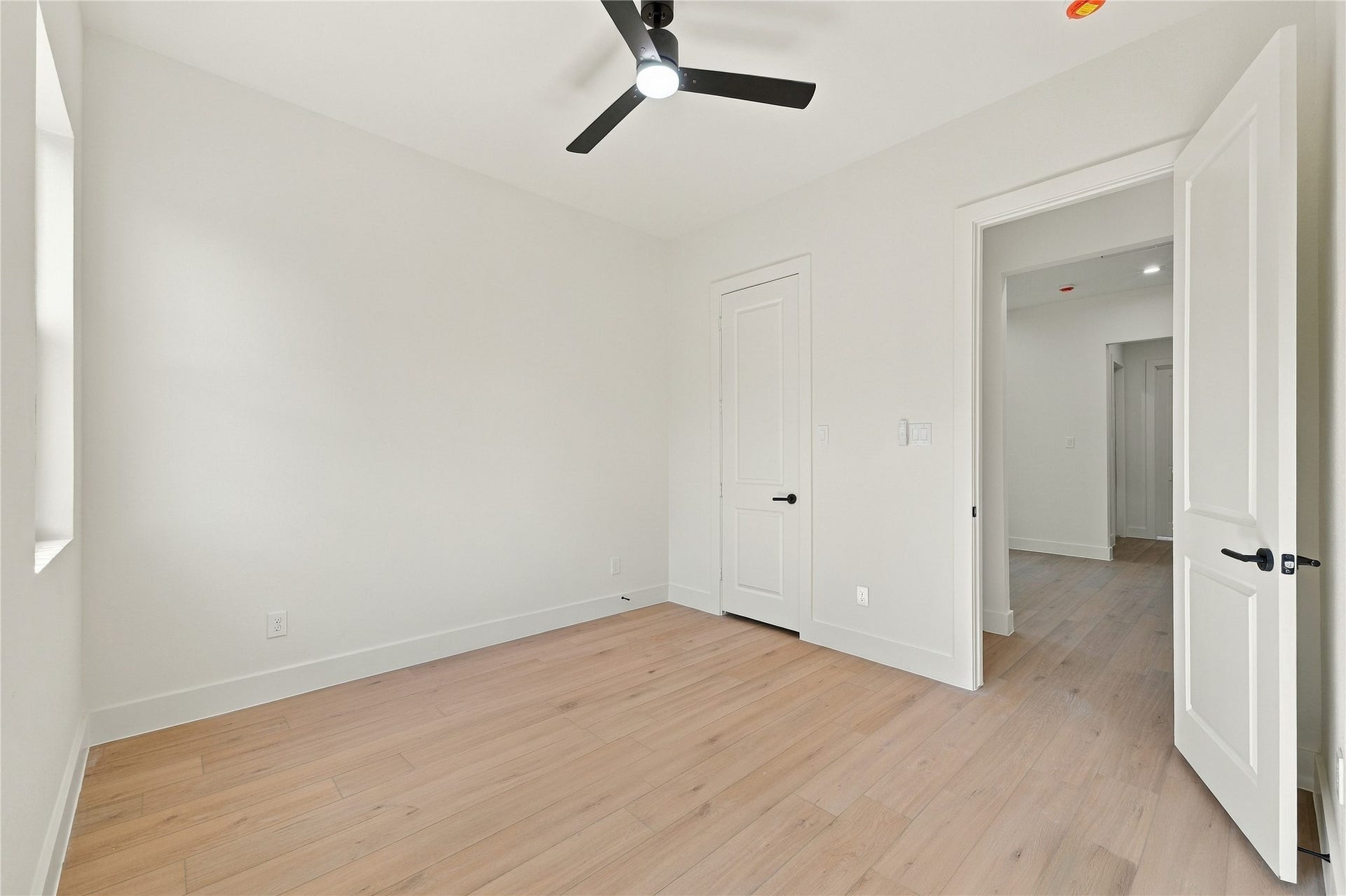 4806 Farmer Street, Houston, TX 77020 4806 Farmer Street, Houston, TX 77020