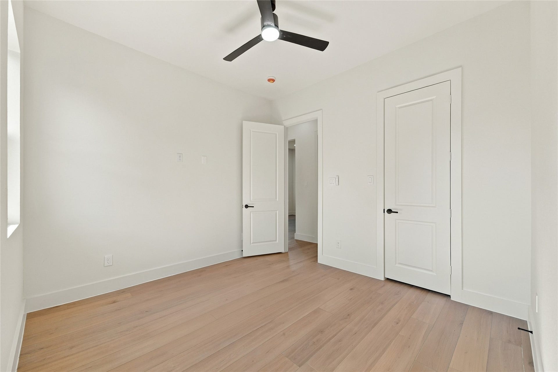 4806 Farmer Street, Houston, TX 77020 4806 Farmer Street, Houston, TX 77020