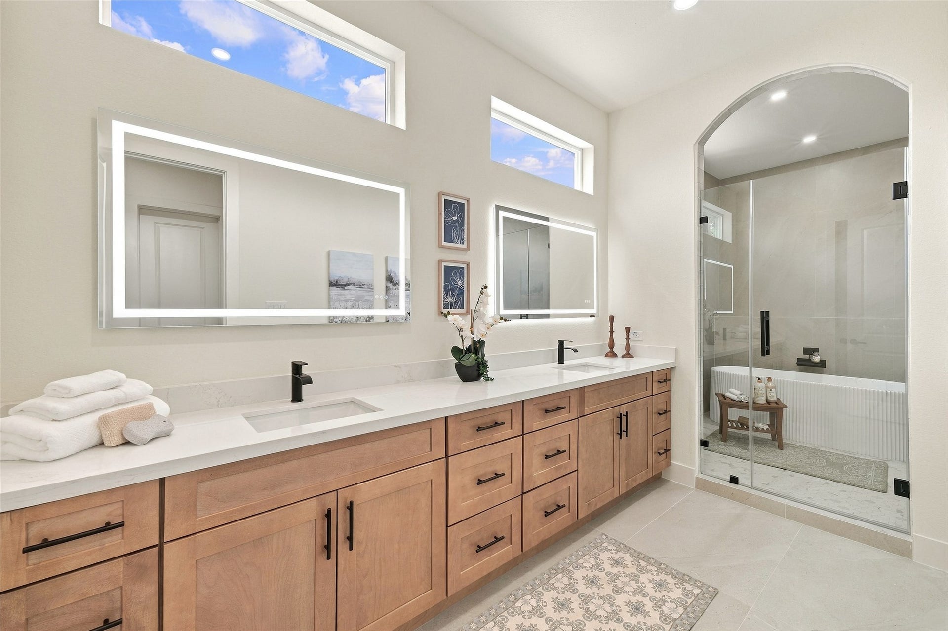 4806 Farmer Street, Houston, TX 77020 4806 Farmer Street, Houston, TX 77020