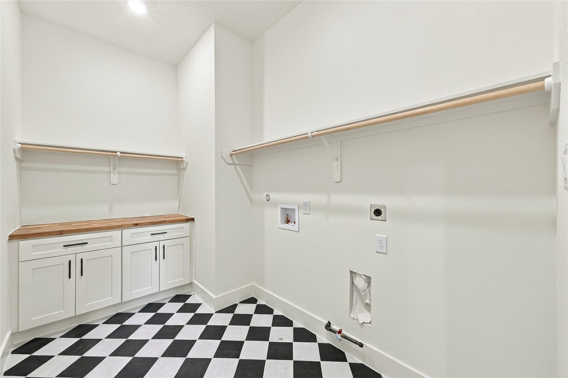 4806 Farmer Street, Houston, TX 77020 4806 Farmer Street, Houston, TX 77020