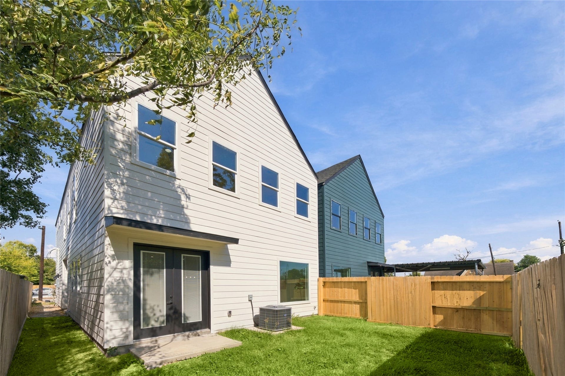 4806 Farmer Street, Houston, TX 77020 4806 Farmer Street, Houston, TX 77020