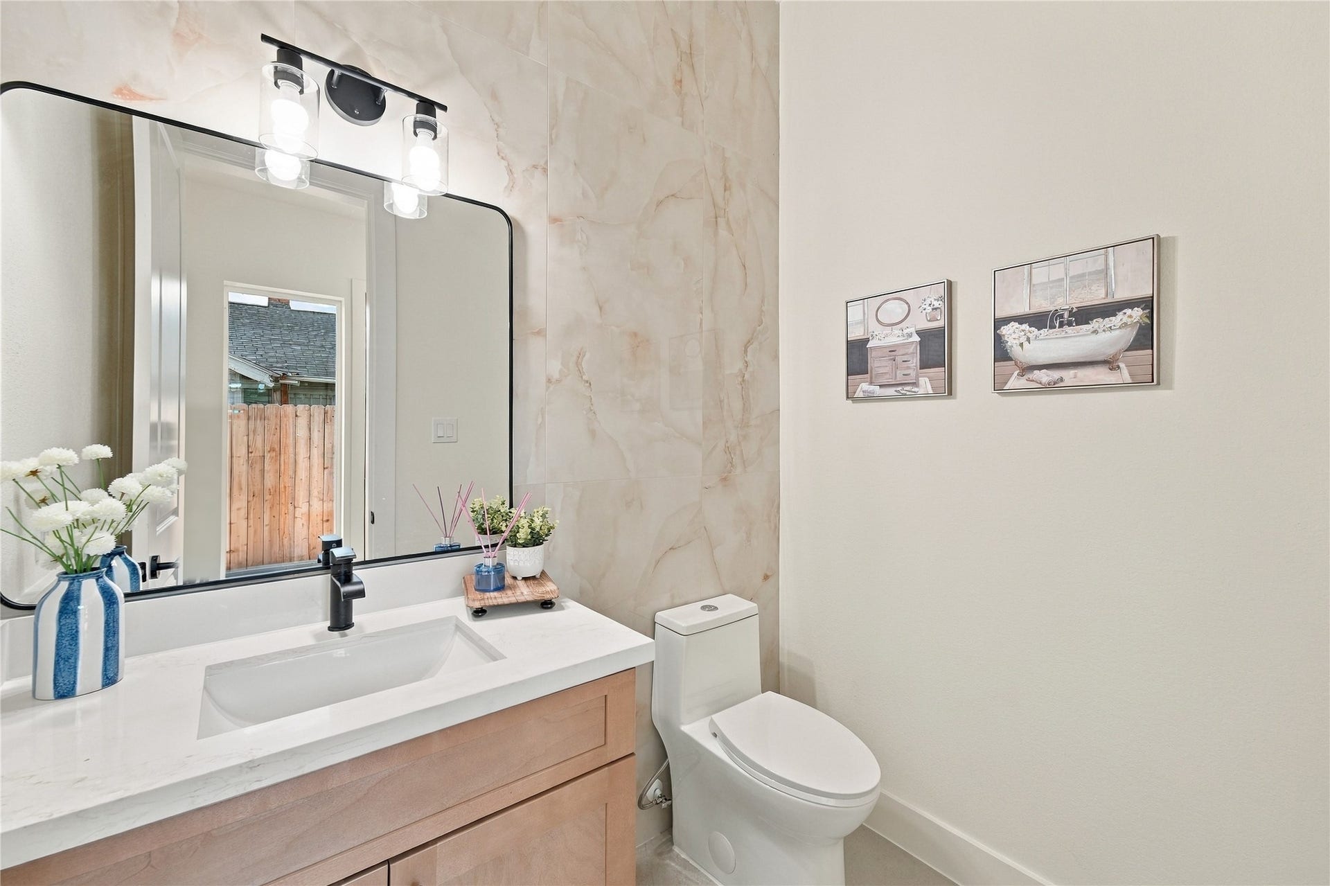 4806 Farmer Street, Houston, TX 77020 4806 Farmer Street, Houston, TX 77020