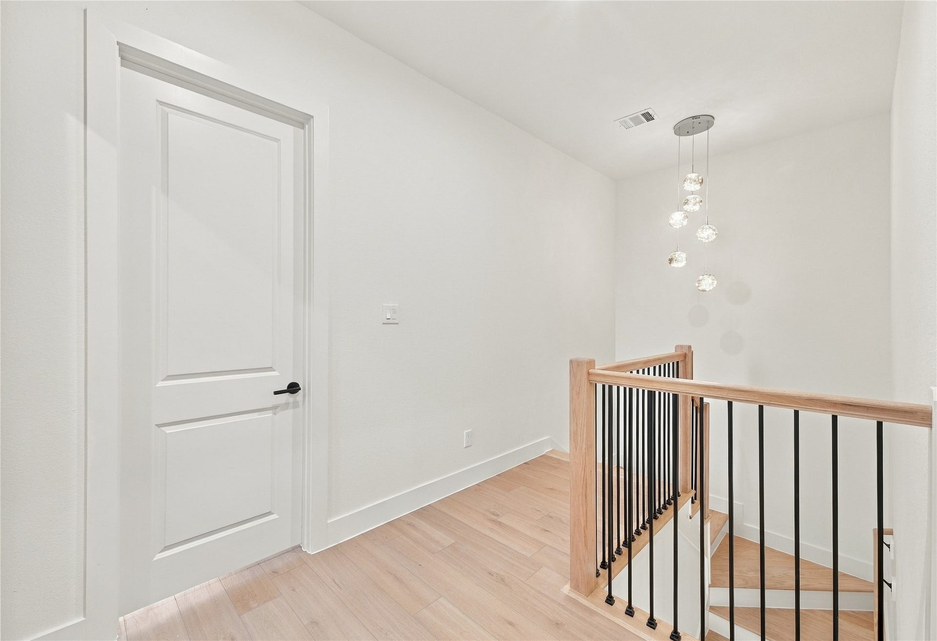 4806 Farmer Street, Houston, TX 77020 4806 Farmer Street, Houston, TX 77020