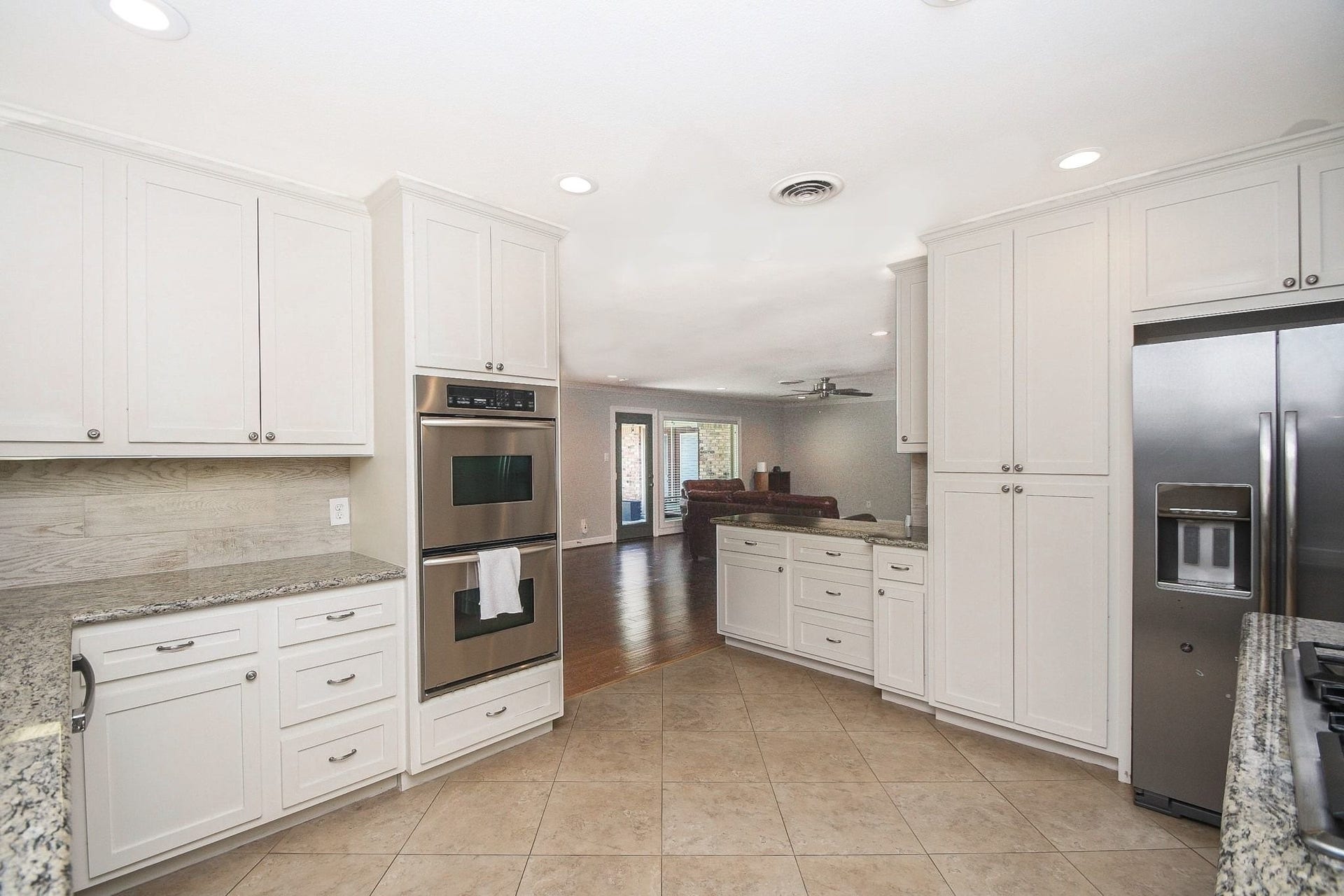 5422 Rutherglenn Drive, Houston, TX 77096 5422 Rutherglenn Drive, Houston, TX 77096