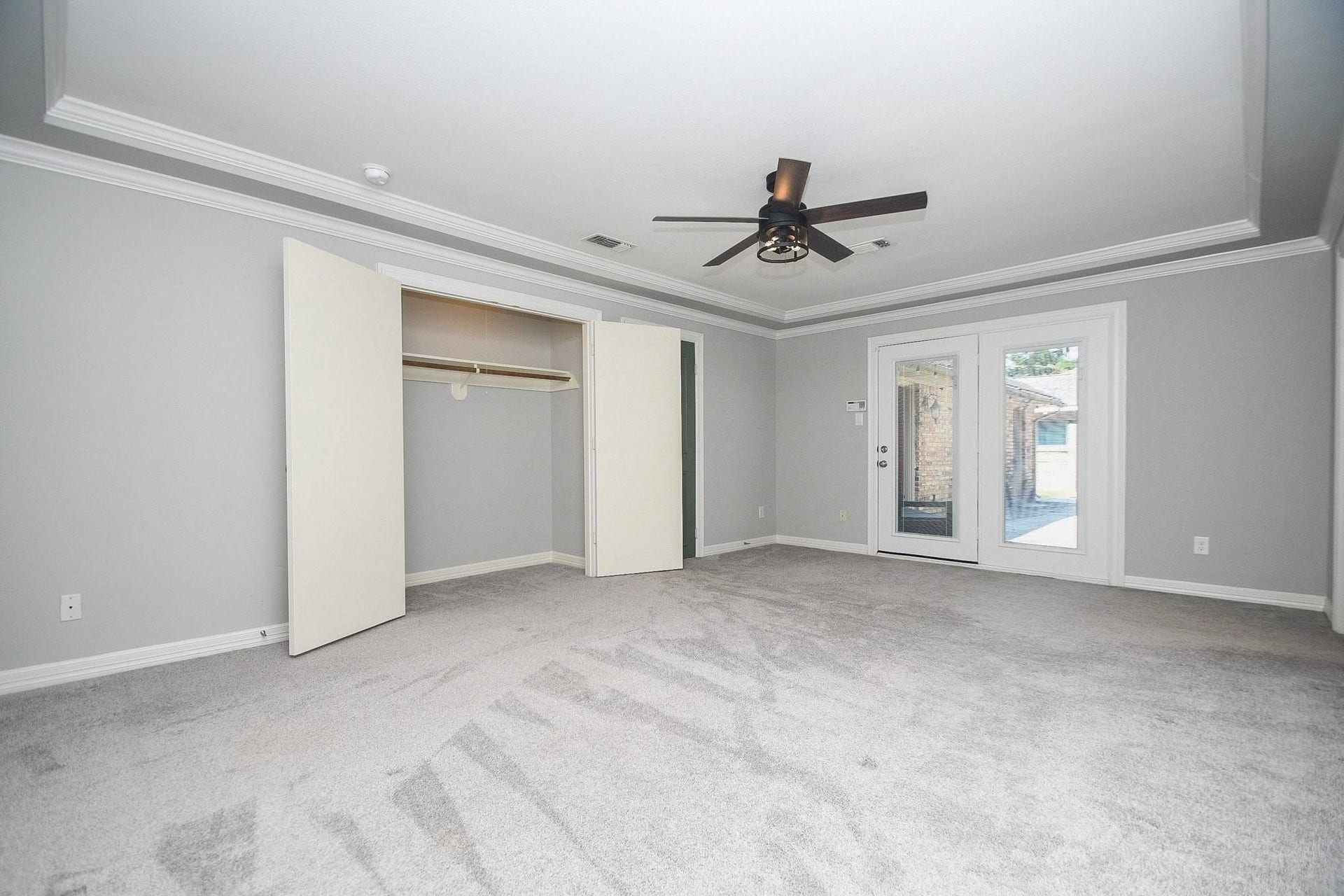5422 Rutherglenn Drive, Houston, TX 77096 One of two closets!
